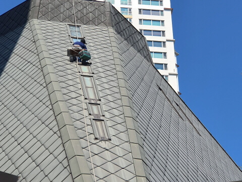 5ceac5ee6bfe8631c52f1b9dfcfdb04e_1587715