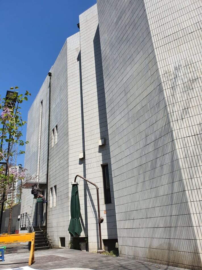 5ceac5ee6bfe8631c52f1b9dfcfdb04e_1587715