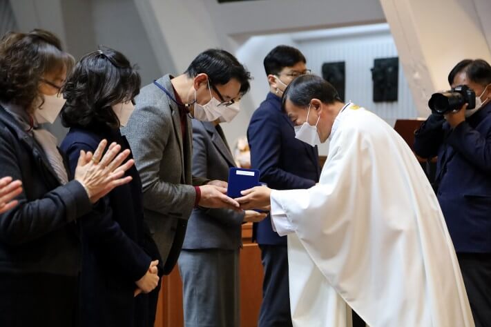 f2d923126b3b8ebc1d86404cc9f326f9_1606033