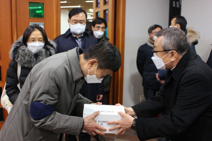 8efecf8bc97b603a8447e613bb6f9213_1642129