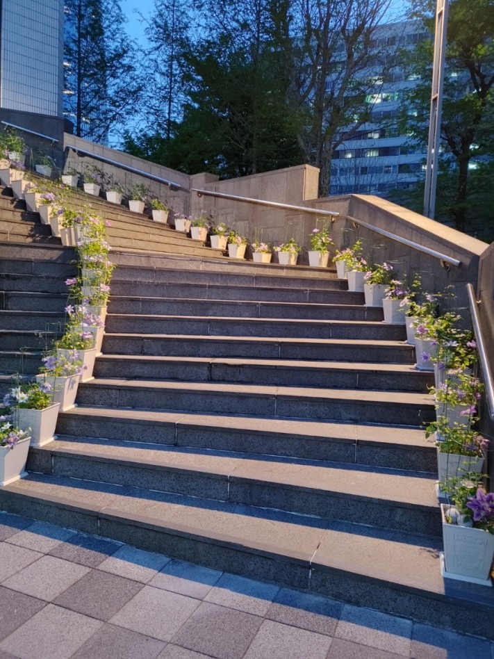 aced8b85b28b39460404e4006979372a_1650693