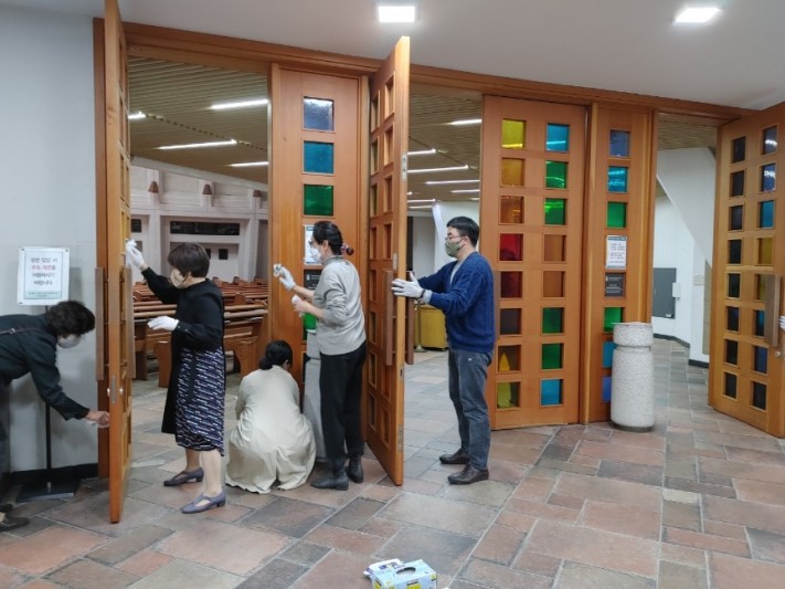 aced8b85b28b39460404e4006979372a_1650693