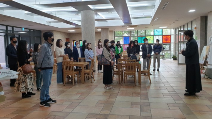 f9b24efecedf8628b19563cefcc9a6b1_1664104