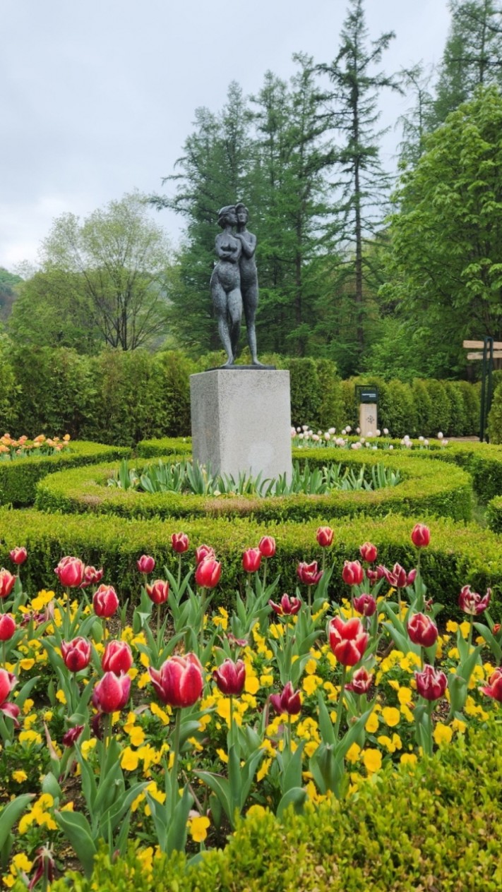 4e9dcac278b62a0a73370674ece32b49_1683012