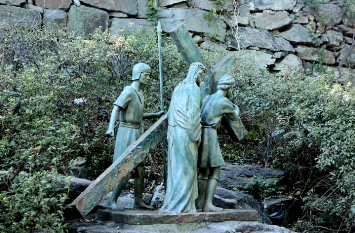 a64af9903662a194d77a71605780389f_1696556