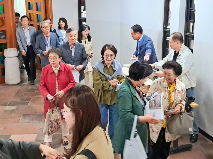 a5fbd5a3a2eb63ff7bcd6a24ca8e9c01_1728873