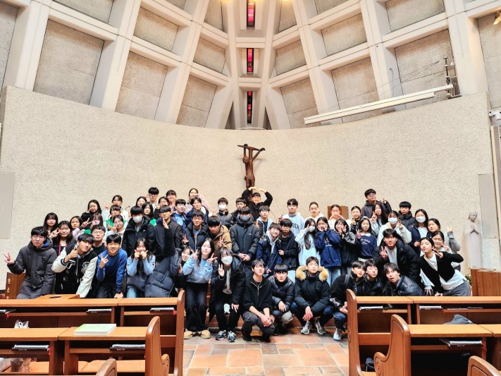 02cb9b5fc8f181b3e641796ec79f0683_1739775